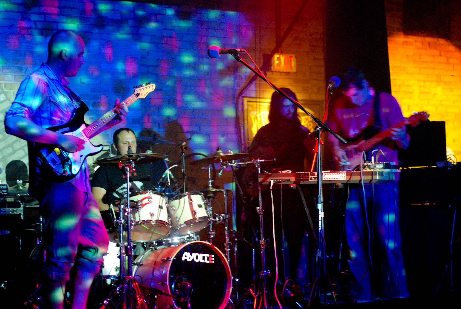 Absent Sound at the Pyramid Cabaret, Winnipeg, May 25 2009