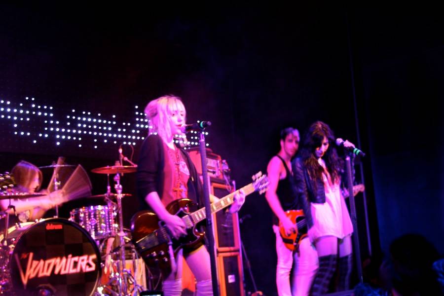 The Veronicas at Venue, Vancouver, June 27 2009. Photo by Siobhan Kelly.