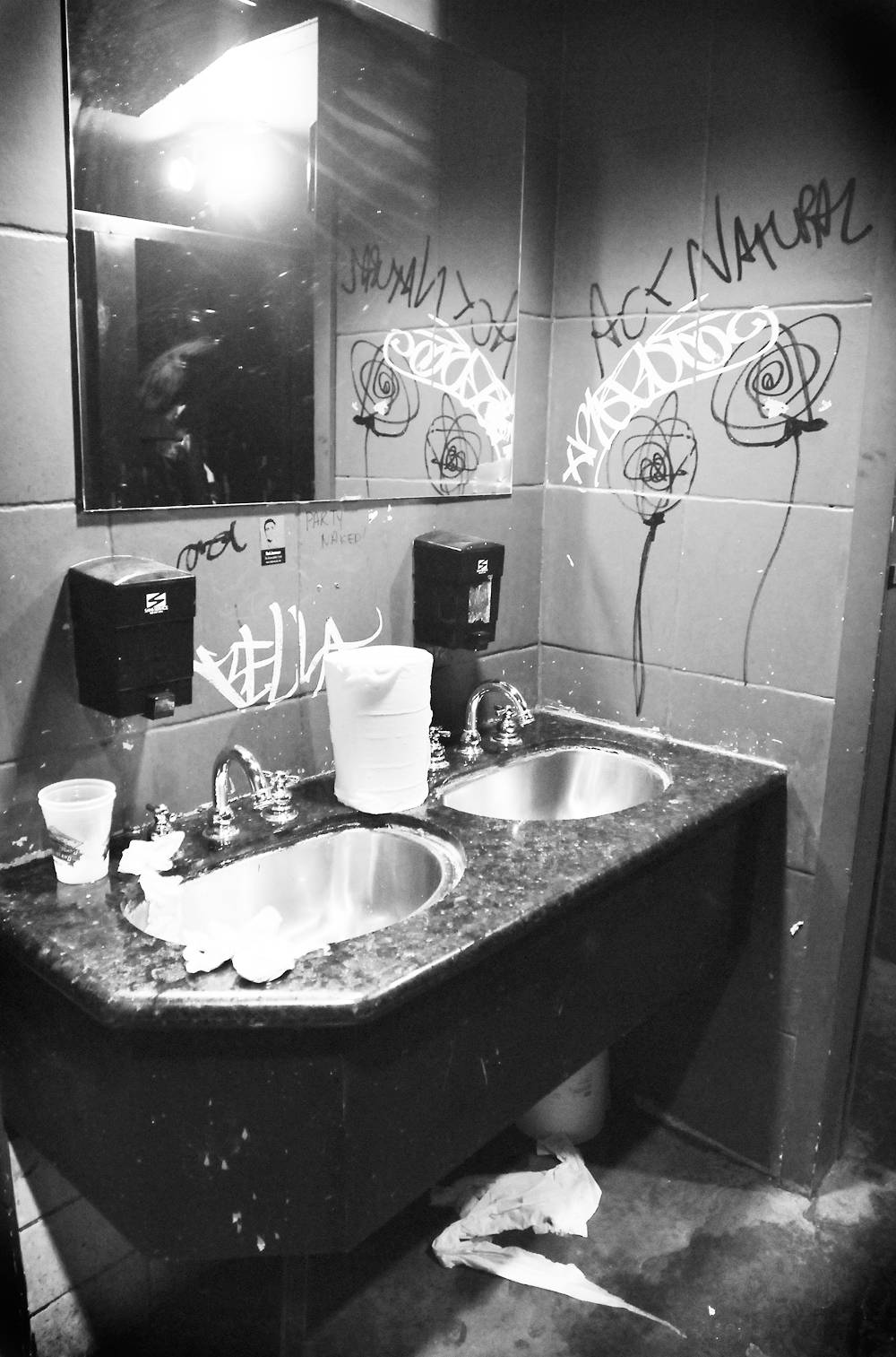 Richard's on Richards women's bathroom photo