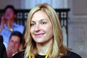 Stephanie Birkitt photo