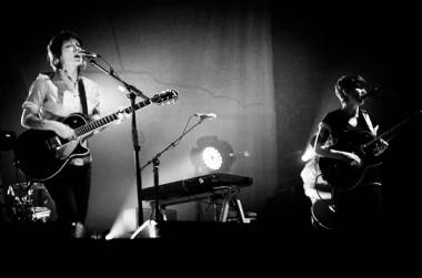 Tegan and Sara photo