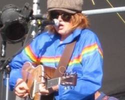 Brett Dennen photo