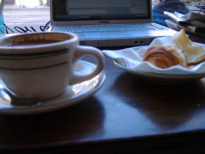 The_Common_coffee_and_laptop
