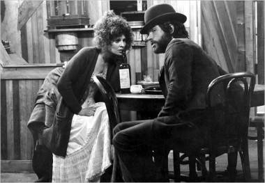 Julie Christie and Warren Beattie in McCabe & Mrs. Miller (1971).