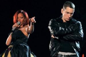Rihanna and Emimem on the Grammys Feb 13 2011