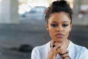 Fefe Dobson photo