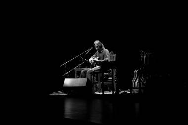 Jackson Browne at the Queen Elizabeth Theatre, Vancouver, March 26 2011. Cameron Brown photo