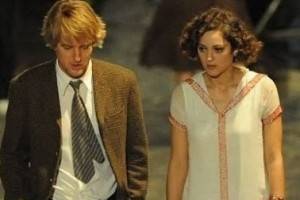 Owen Wilson and Marion Cotillard in Midnight in Paris (2011).