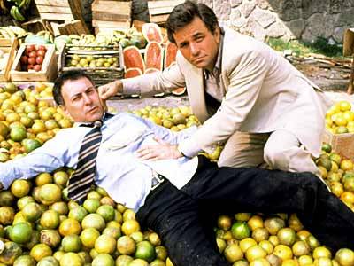 Peter Falk and Alan Arkin in The In-Laws.