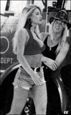 Bobbie Brown and Jani Lane in 'Cherry Pie' video
