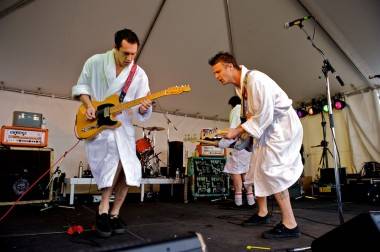 Hollerado live at Rifflandia 