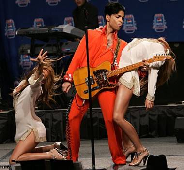 Prince Superbowl 2007 photo.