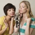 Garfunkel and Oates press photo