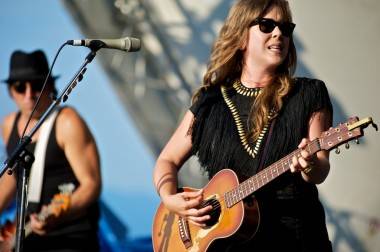 Serena_Ryder_VFMF02 Serena Ryder concert photo