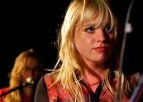 Alexz Johnson photo