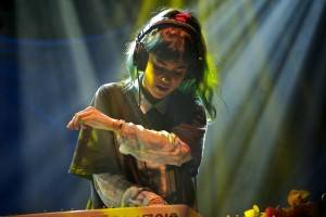 Grimes concert photo