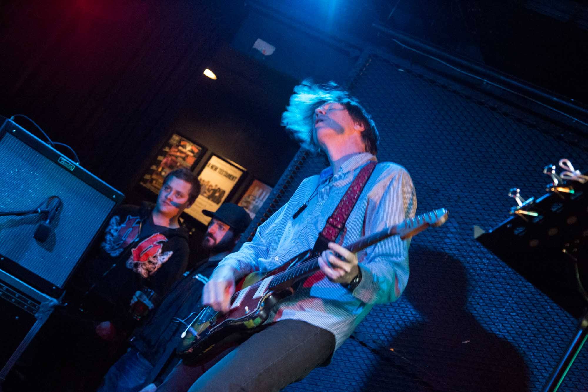 Thurston Moore at the Biltmore Cabaret, Vancouver, Oct. 3 2014. Kirk Chantraine photo.