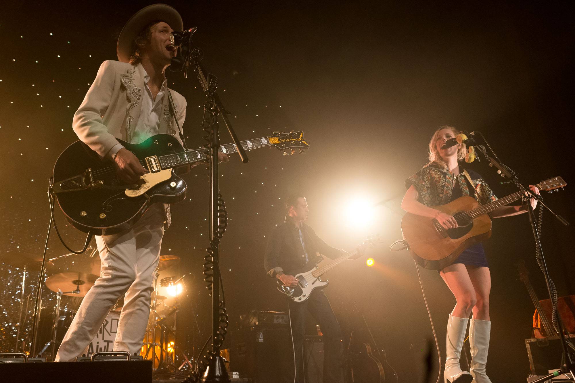 Whitehorse at the Vogue Theatre, Vancouver, Oct 19 2017. Jessica Vandergulik photo.