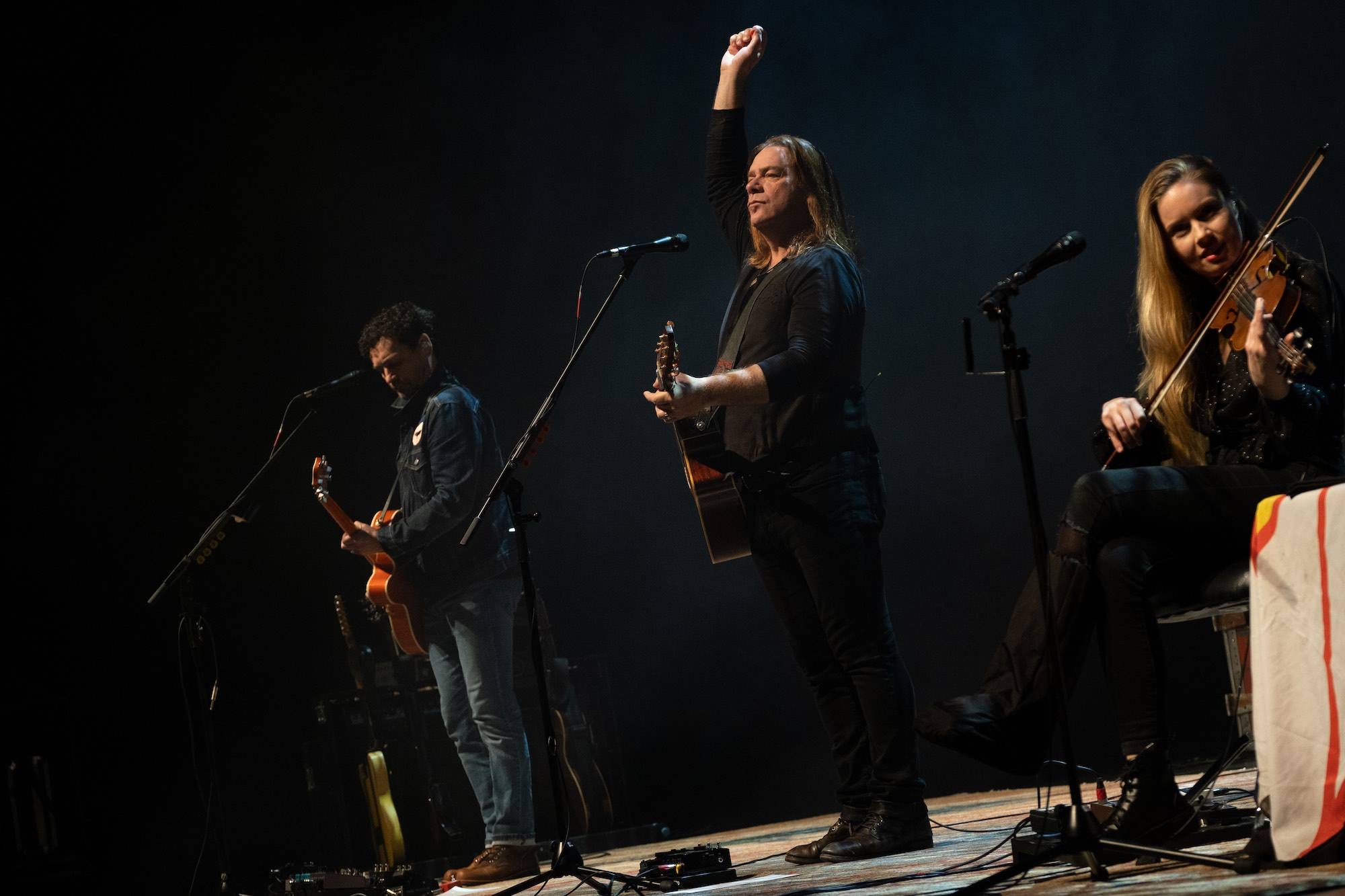 Alan Doyle at Queen Elizabeth Theatre, Vancouver, Mar 8, 2020. Scott Alexander photo.