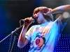 jackson-rathbone-with-100-monkeys8