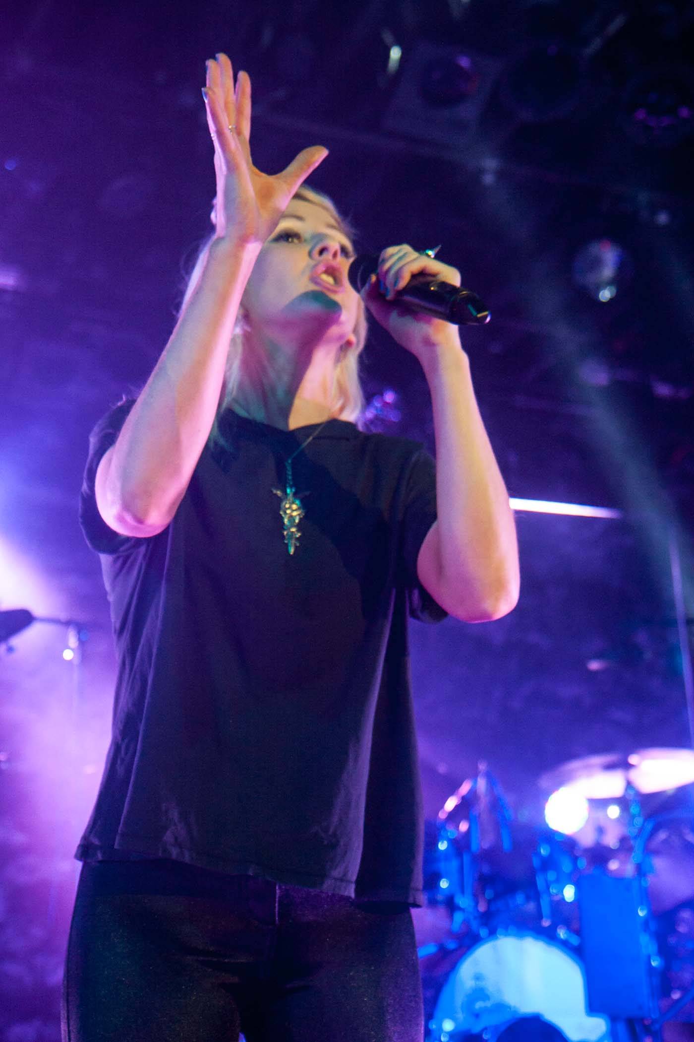 elliegoulding-2