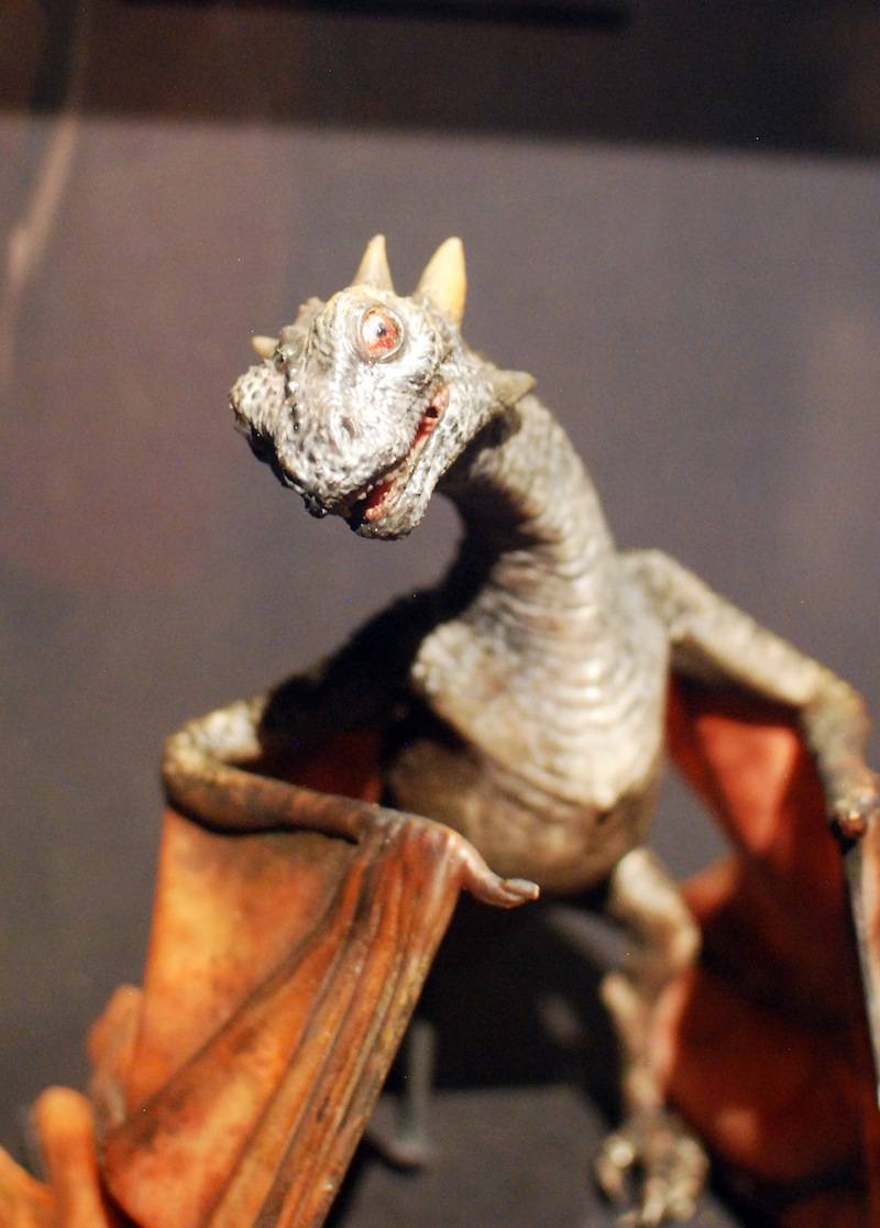 dragon game of thrones figurine