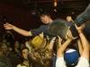 5crowdsurfing2
