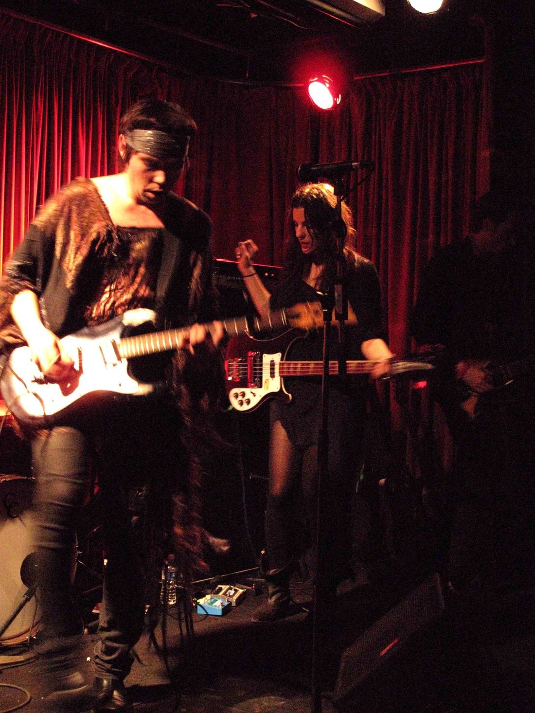 serena-maneesh-concert-photo-3
