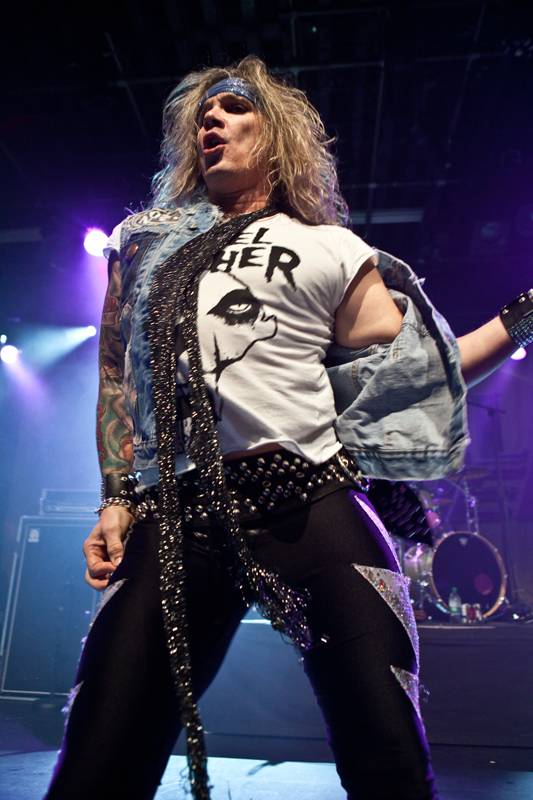 steel-panther-17