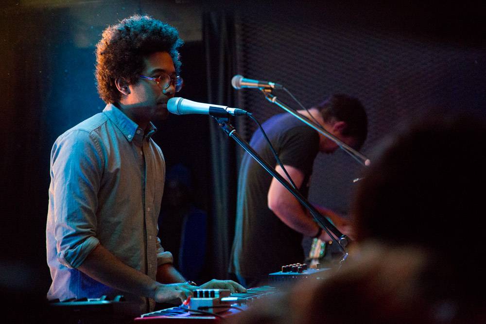 toro_y_moi-2